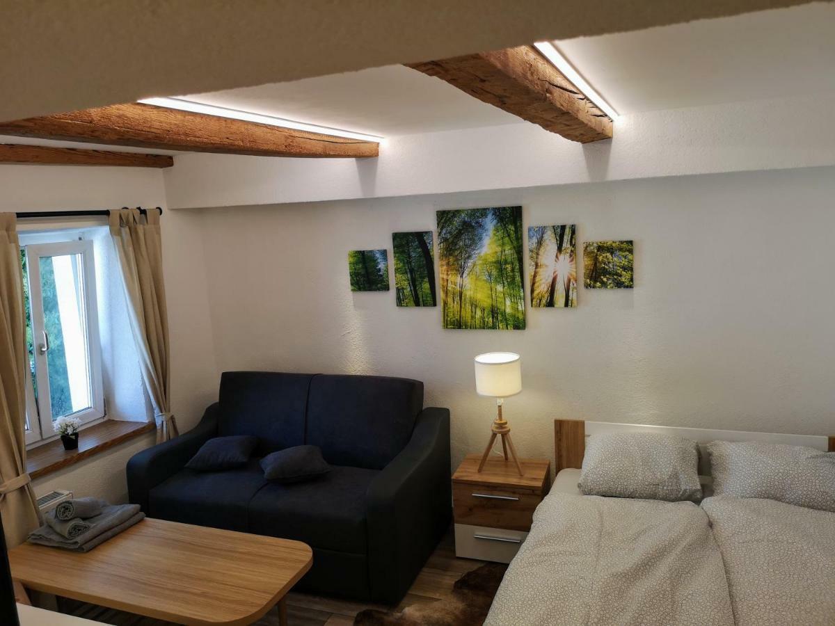 Deluxe Innsbruck Town Studio エクステリア 写真